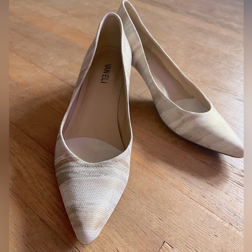 VanEli/Ladies Tommy Dress Heels / 9M